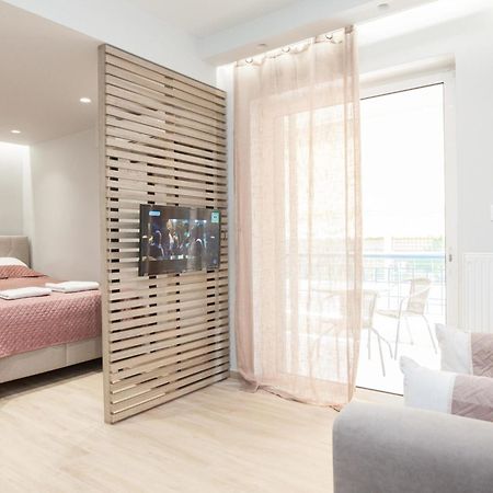 Petralona Gem Hotel-Style Studio With Balcony Athens Luaran gambar