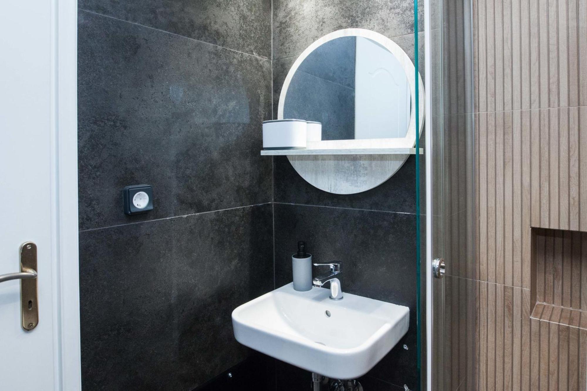 Petralona Gem Hotel-Style Studio With Balcony Athens Luaran gambar